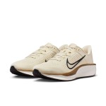 NIKE QUEST 6 WOMENS LT KHAKI/OFF NOIR-SAIL