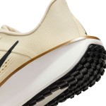 NIKE QUEST 6 WOMENS LT KHAKI/OFF NOIR-SAIL