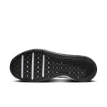 NIKE MC TRAINER 3 MENS WHITE/BLACK
