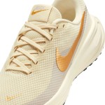 NIKE REVOLUTION 8 WOMENS LT KHAKI/MTLC GOLD