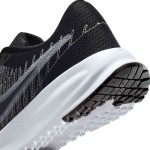 NIKE RUN DEFY WOMENS BLACK/WHITE NIKE RUN DEFY WOMENS BLACK/WHITE