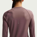 W NK SWIFT DF UV LS CRW TATTOO/REFLECTIVE