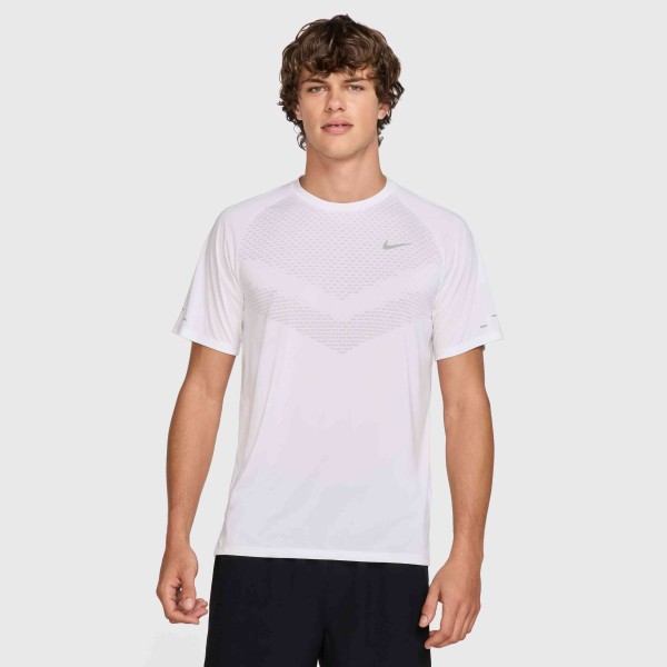 M NK DFADV STRIDE SS TOP WHITE/(REFLECTIVE SILV)