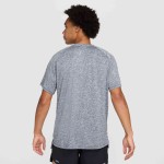 M NK DFADV STRIDE SS TOP GY