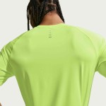 M NK DFADV STRIDE SS TOP VOLT ICE