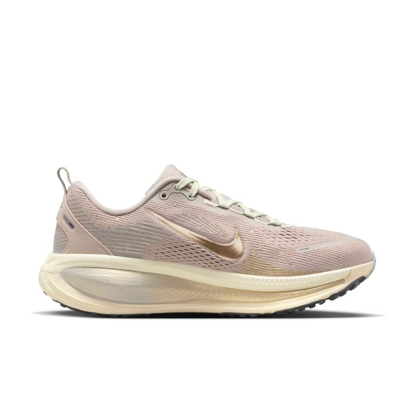 NIKE VOMERO 18 SE WOMENS CREAM II/MTLC GOLD