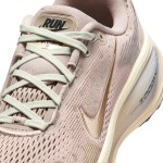 NIKE VOMERO 18 SE WOMENS CREAM II/MTLC GOLD