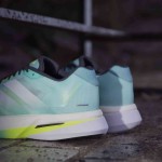 ADIDAS ADIZERO BOSTON 13 MENS FLAAQU/FTWWHT